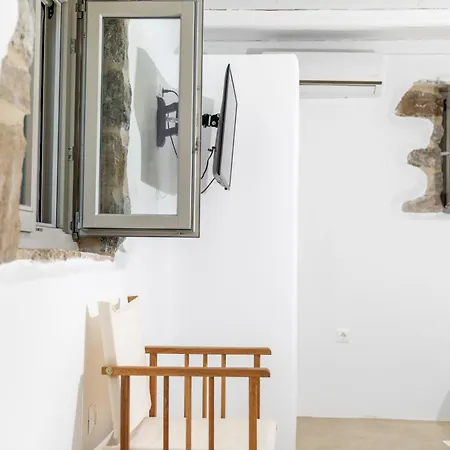 Blue Eyes Avlia Naxos Villa