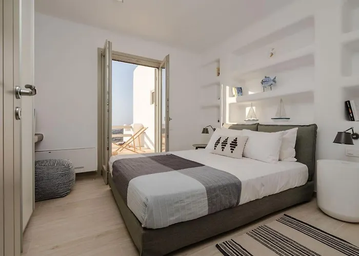 Blue Eyes Avlia Naxos Villa