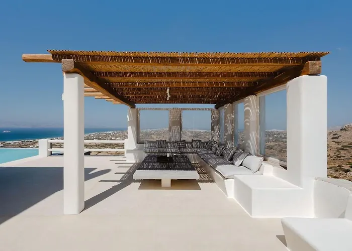 Blue Eyes Avlia Naxos