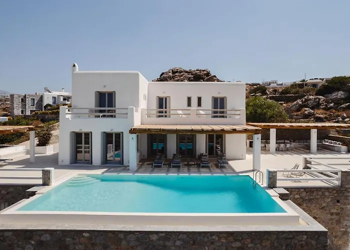 Blue Eyes Avlia Naxos *