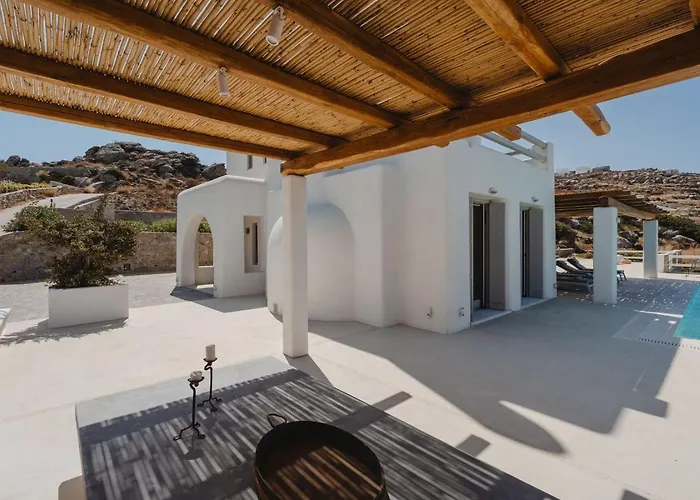 Blue Eyes Avlia Naxos Villa *